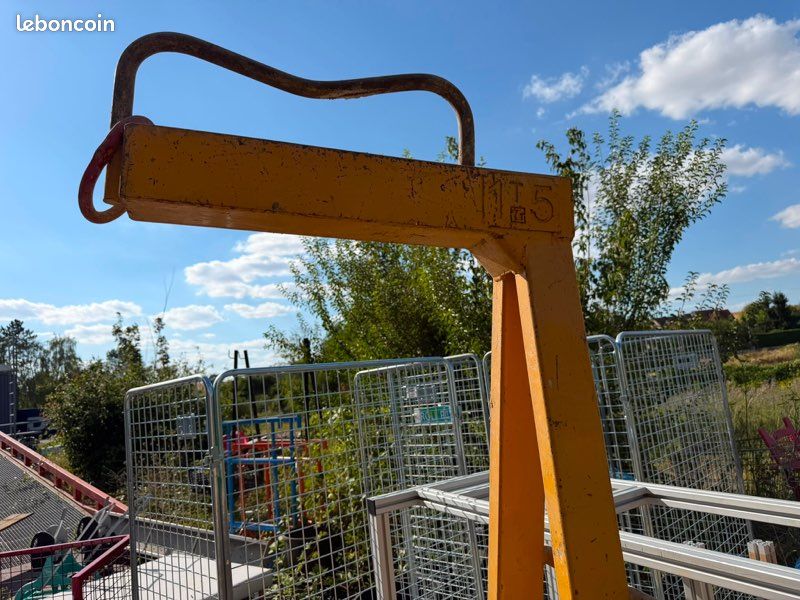 Lève-palettes / Palonnier de levage à fourches pour grue 1,5 T (image 3)