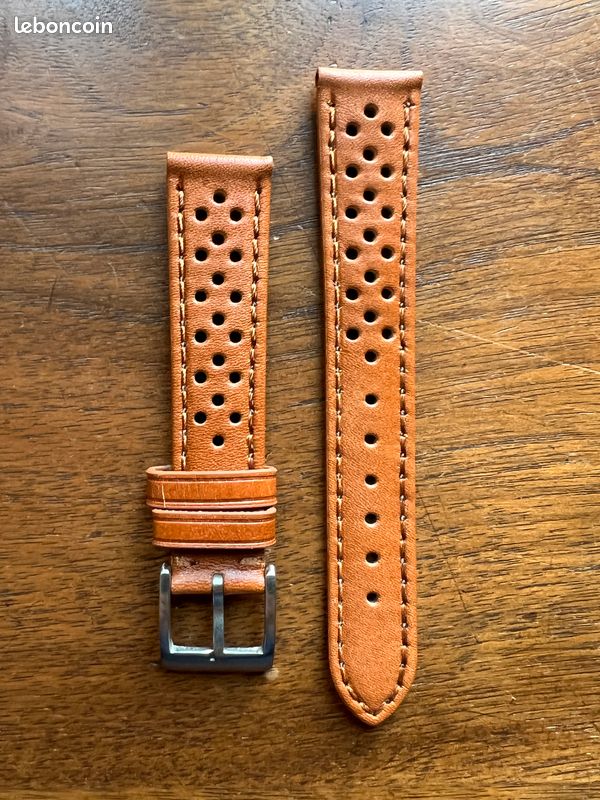 NEUF Bracelet cuir montre LEE COOPER bleu ciel facon velour