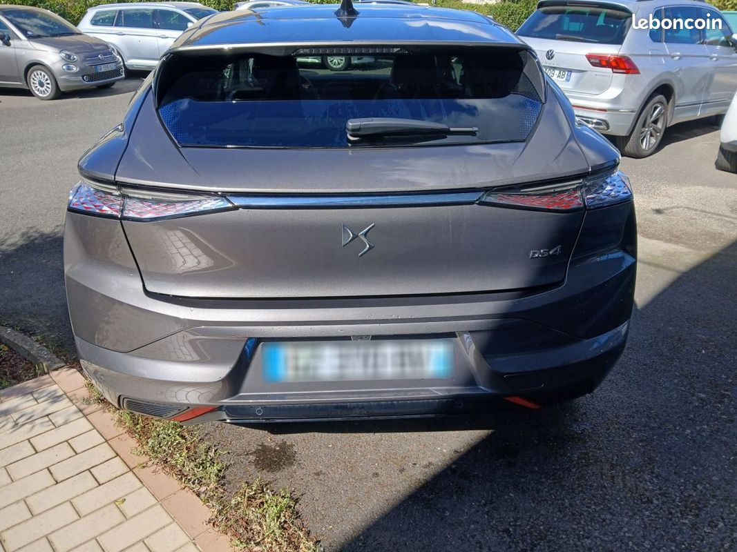 Ds 4 (2) BLUEHDI 130 ETOILE ALCANTARA AUTO (image 7)