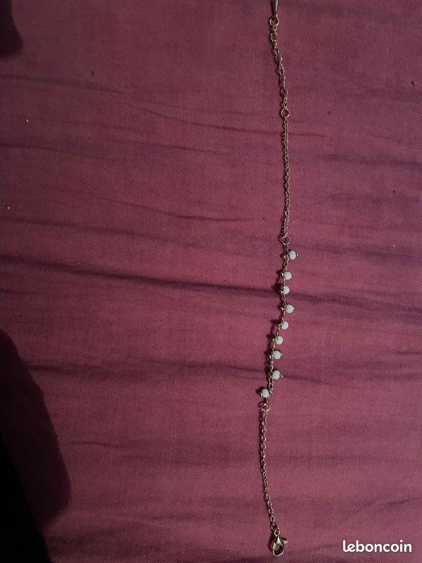 Bracelet (image 1)