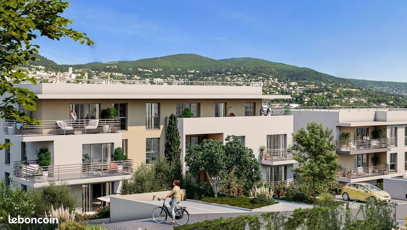Maison 6 pièces 492 m² · à Grasse · 492 m² · 735 000 €