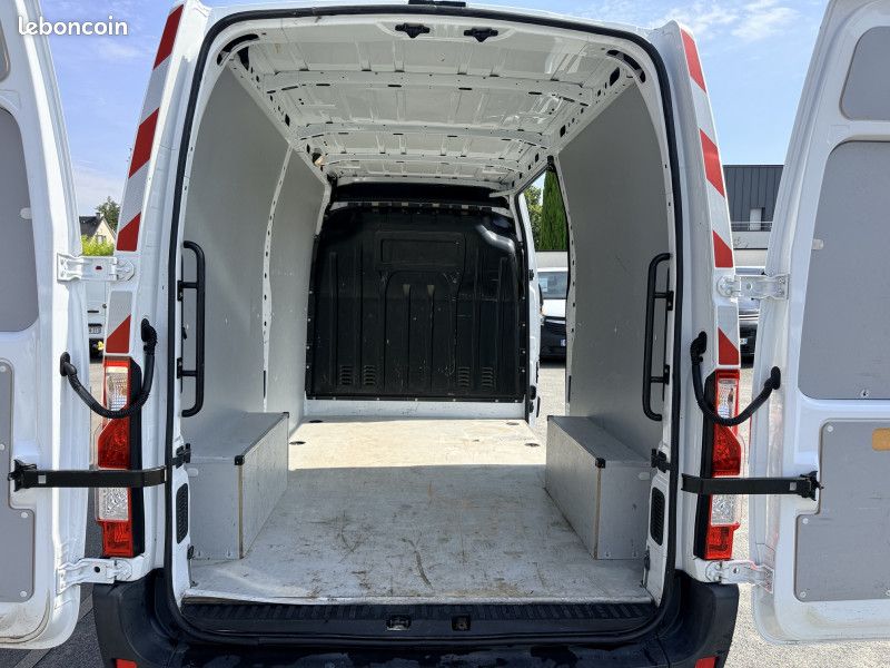 Renault MASTER III FG F3500 L2H2 2.3 BLUE DCI 135CH GRAND CONFORT EURO6 (image 11)