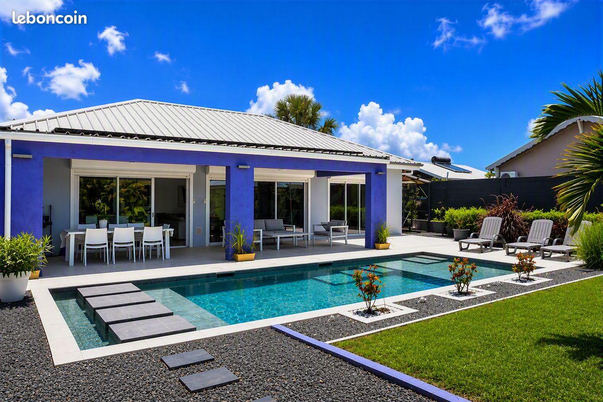 Maison 7 pièces 160 m² · à Saint-François · 160 m² · 740 000 €