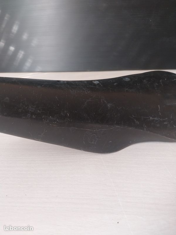 Selle Vintage GT BMX – Noire – Old School – 585g – Avec Tige De Selle – 1997