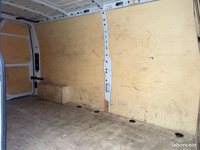 19490 HT - RENAULT Master L3H2 DCI 135 Grand Confort 2,3 L - 04/2022 - 67500 kms (image 8)