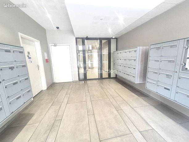 T2 -43 m²DE 2017 –Balcon- GARAGE - METRO REPUBLIQUE/GRATTE CIEL — 7