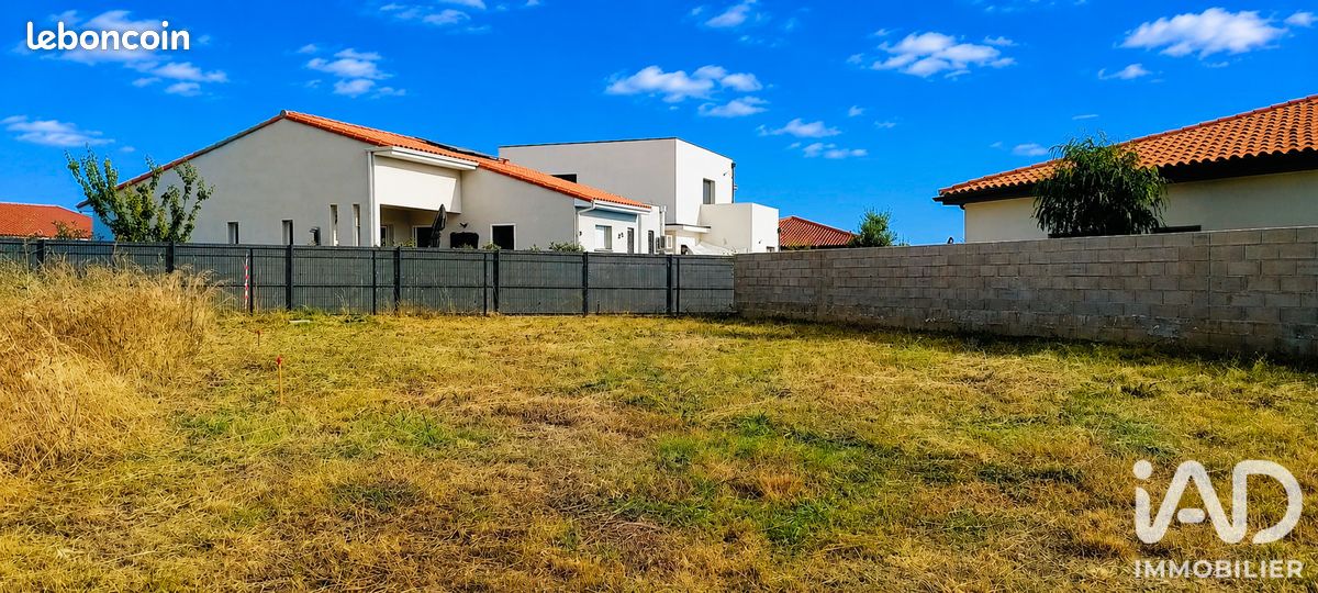 Terrain 300 m² · à Maureillas-Las-Illas · 300 m² · 94 000 €