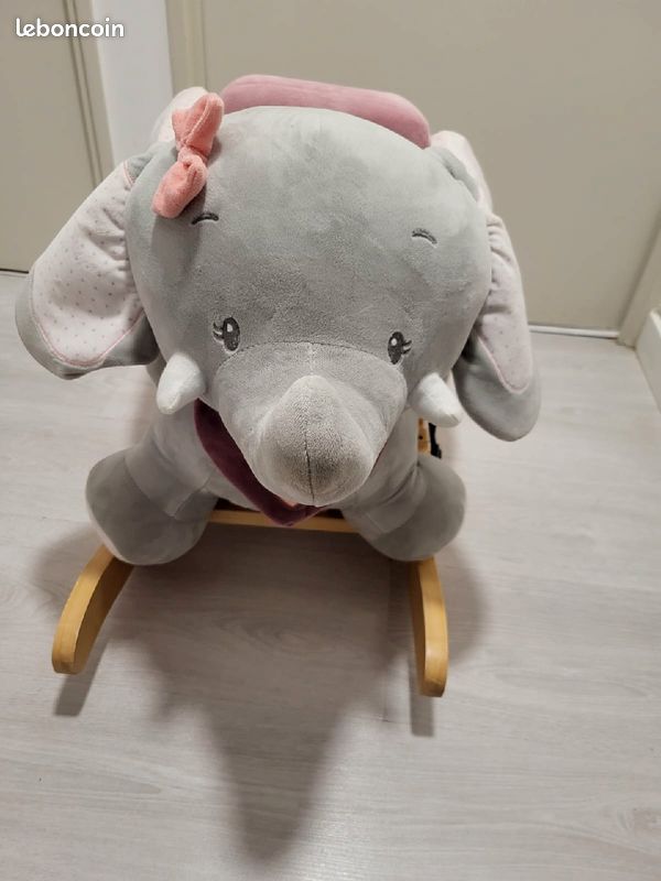Elephant à bascule (image 2)