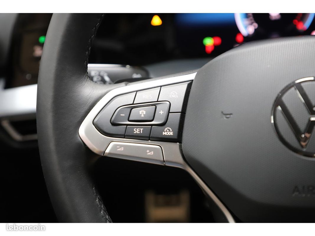 VOLKSWAGEN GOLF VIII 2.0 TDI 150 Life Goal - DSG 7 (image 34)