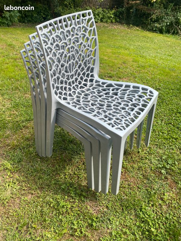 Chaise nid d’abeilles échange ou vente (image 1)