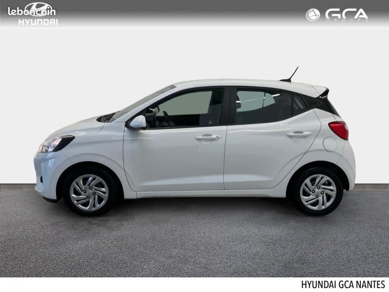 Hyundai i10 1.0 67ch ECO Intuitive (image 8)