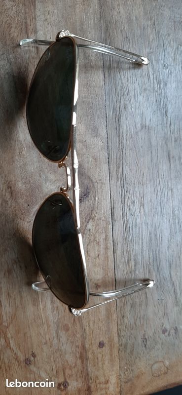 A vendre lunettes homme ray ban pliable Accessoires Bagagerie