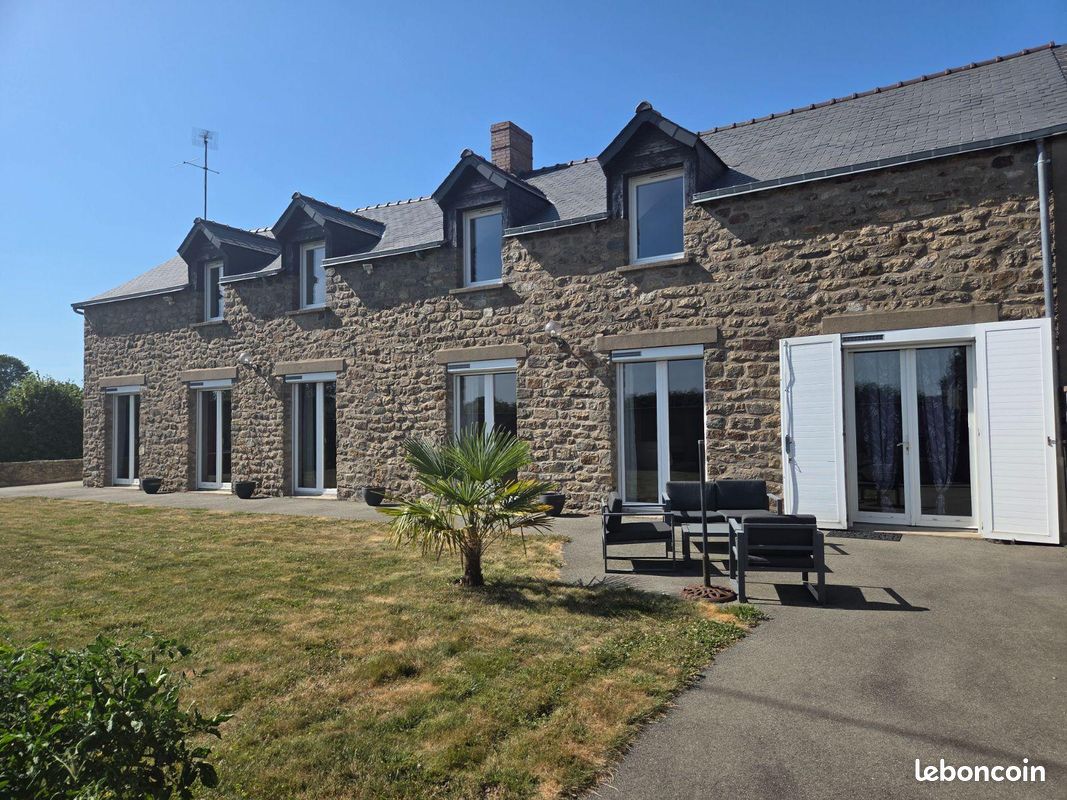 Maison 9 pièces 206 m² · à Aron · 206 m² · 239 200 €