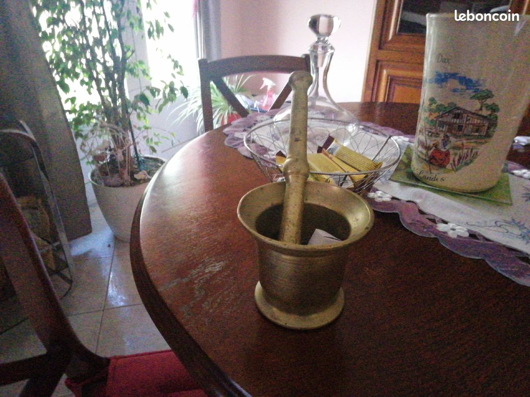 Pilon bronze massif kabyle (image 1)