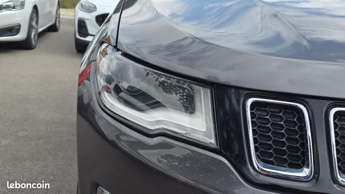 Jeep Compass Limited FWD (image 8)