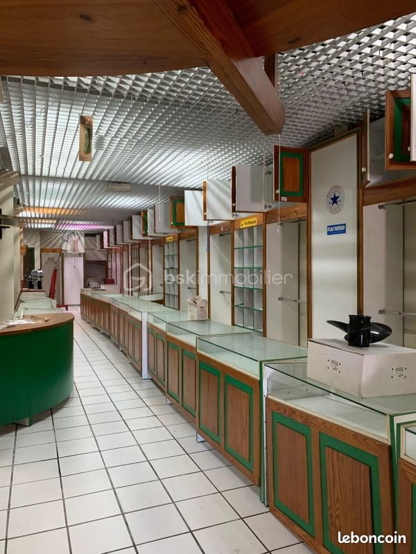 Immeuble 838 m² · à Basse-Terre · 838 m² · 1 400 000 €