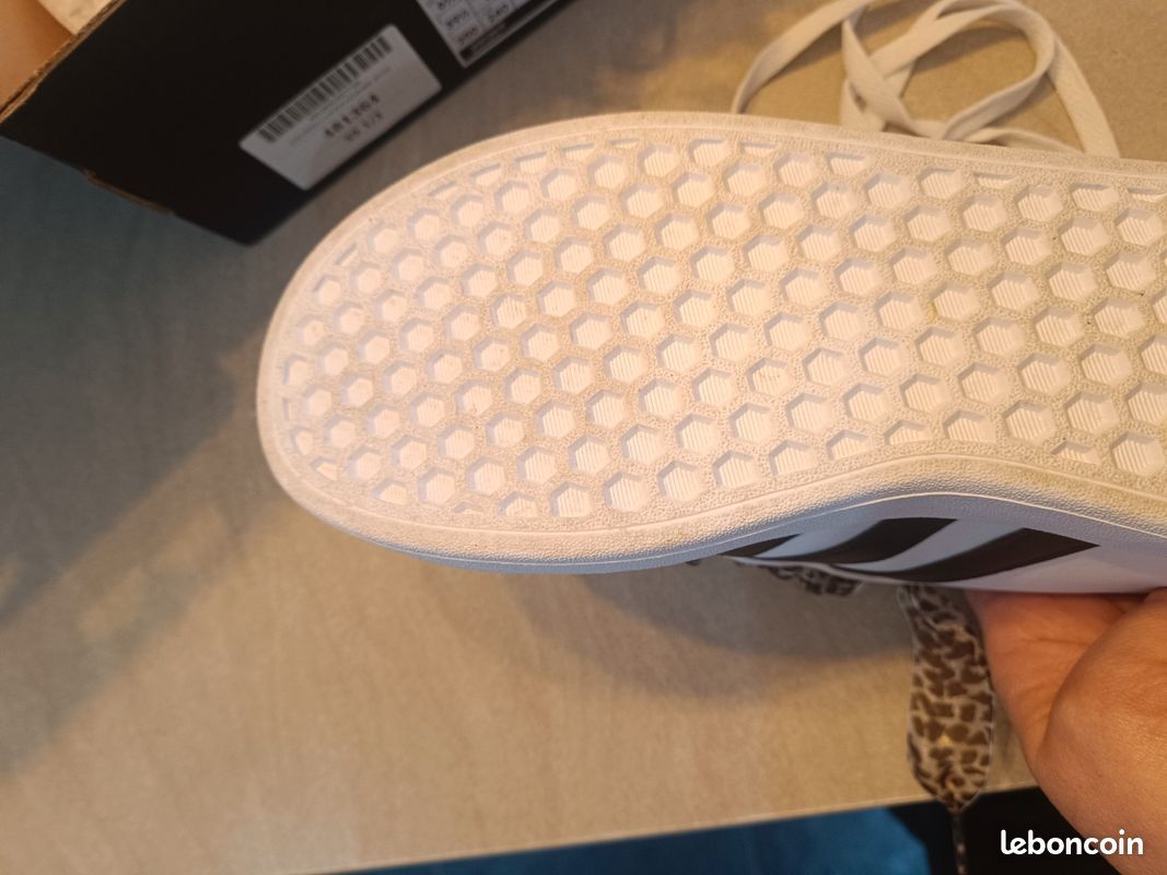 Sneakers / baskets femme adidas léopard 39 neuf (image 3)