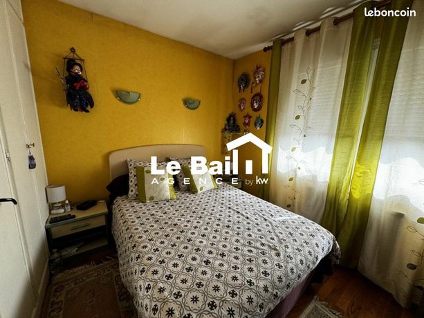 https://img.leboncoin.fr/api/v1/lbcpb1/images/1b/49/ea/1b49ea7a5116f3973204852bbf428a665bf52b41.jpg?rule=ad-image
