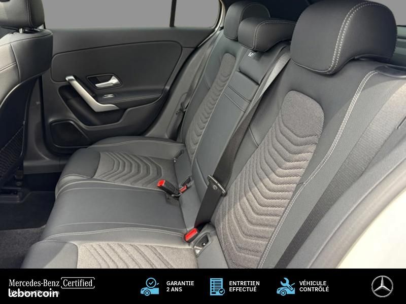 Mercedes Classe A 180 d Progressive Line 2.0 116 8G-DCT Toit ouvrant (image 17)