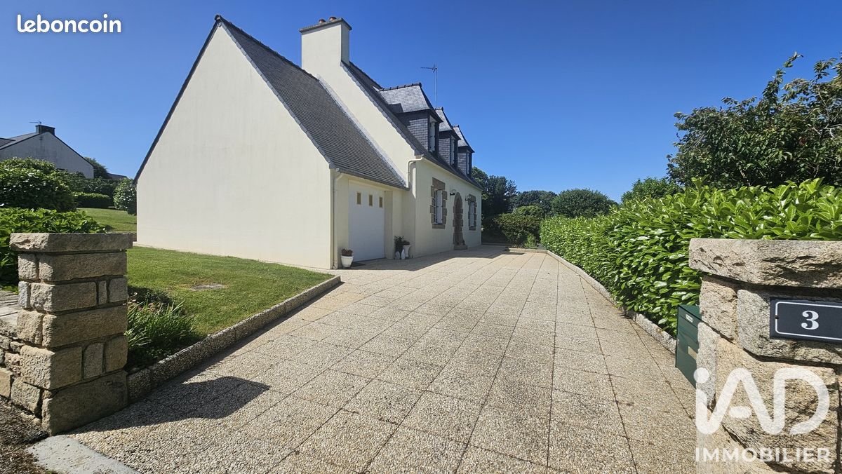 Maison 5 pièces 110 m² · à Guerlesquin · 110 m² · 196 000 €