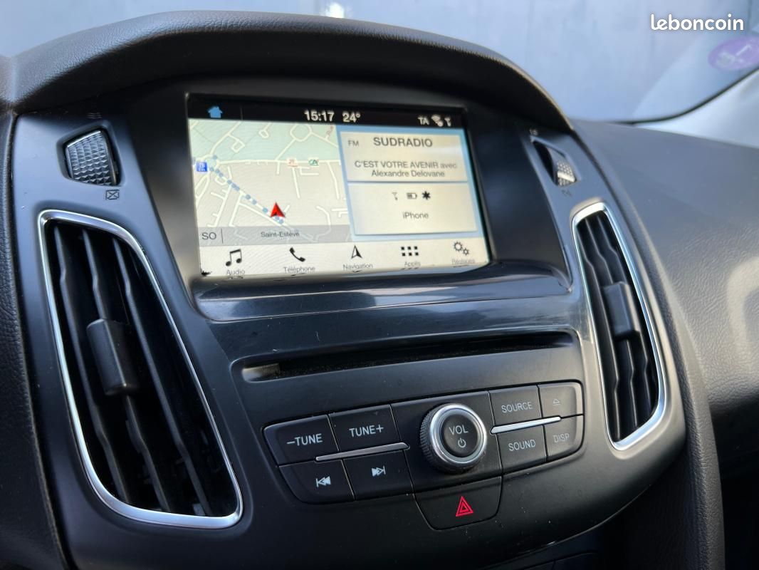 Ford Focus 1.0 EcoBoost 125 S&S Titanium / CAMERA KEYLESS DETECT ANGLE MORTS (image 17)