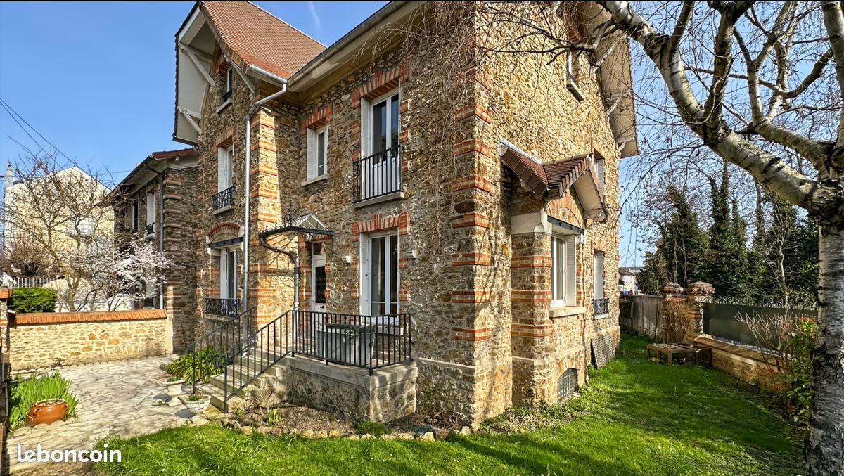 Maison 7 pièces 200 m² · à Châlons-en-Champagne · 200 m² · 400 000 €