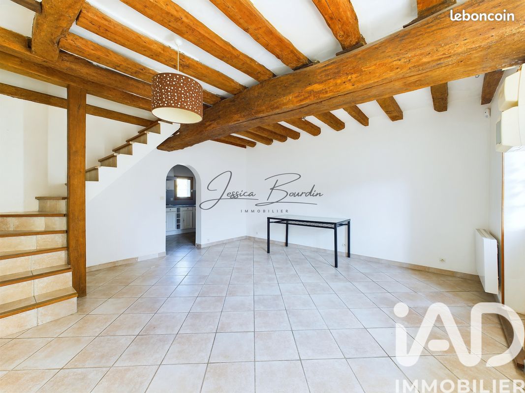 Maison 4 pièces 85 m² · à Villeneuve-la-Guyard · 85 m² · 150 000 €