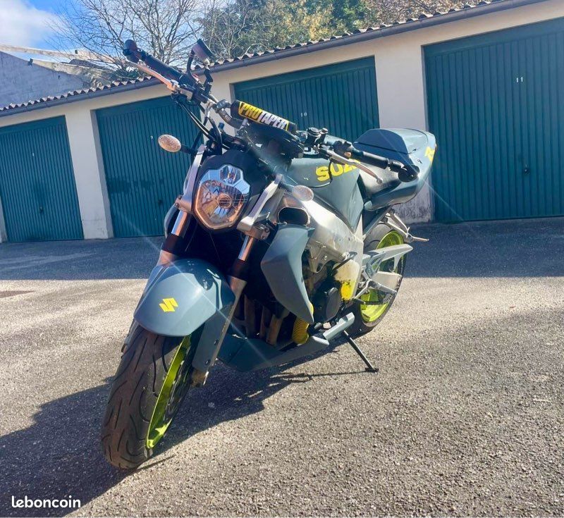 Moto Suzuki GSX-R 600 2001 (image 2)