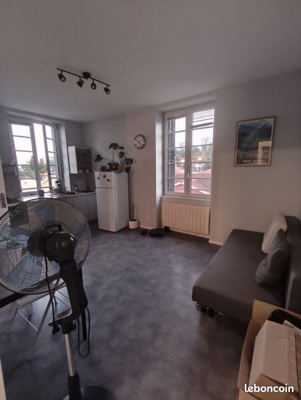Appartement 2 pièces 40 m² · à Oullins-Pierre-Bénite · 40 m² · 780 €/mois