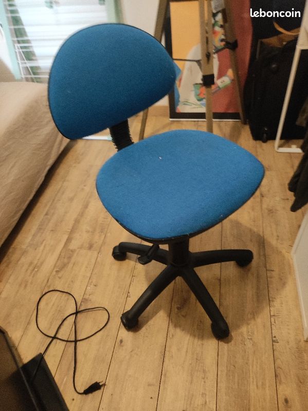 Chaise roulante (image 1)