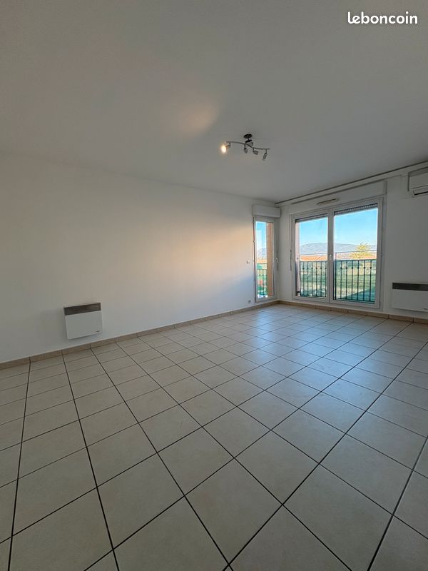Appartement 3 pièces 63 m² · à La Roque-d'Anthéron · 63 m² · 179 000 €