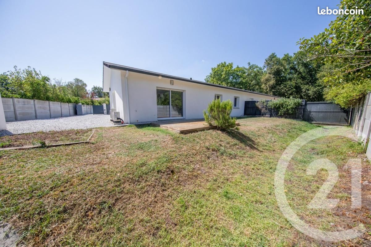 Maison 4 pièces 91 m² · à Saint-Aubin-de-Médoc · 91 m² · 390 000 €
