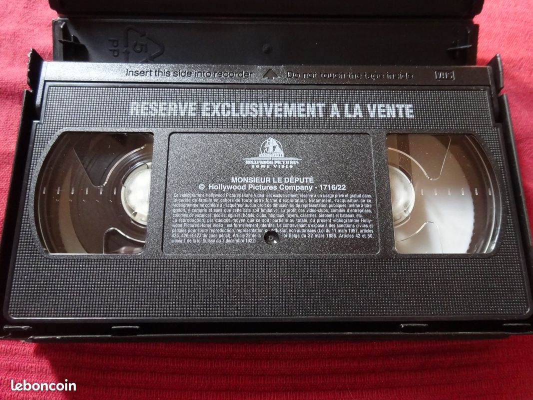 Lot de 11 cassettes VHS vidéo (image 9)