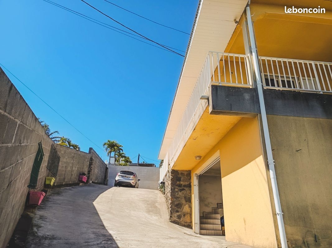 Maison 5 pièces 145 m² · à Le Tampon · 145 m² · 425 000 €