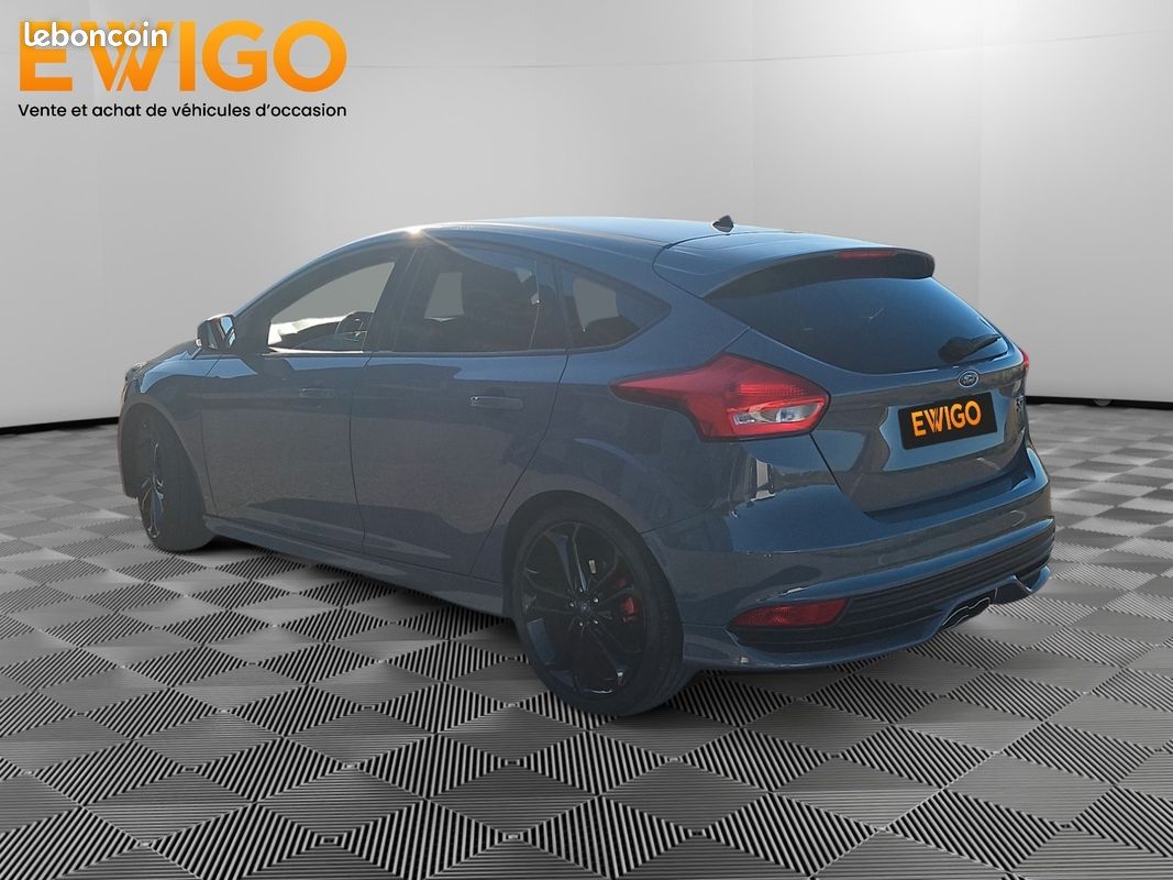 Ford focus 2.0 ecoboost 250 st start-stop flexifuel pack hiver/performance (image 3)