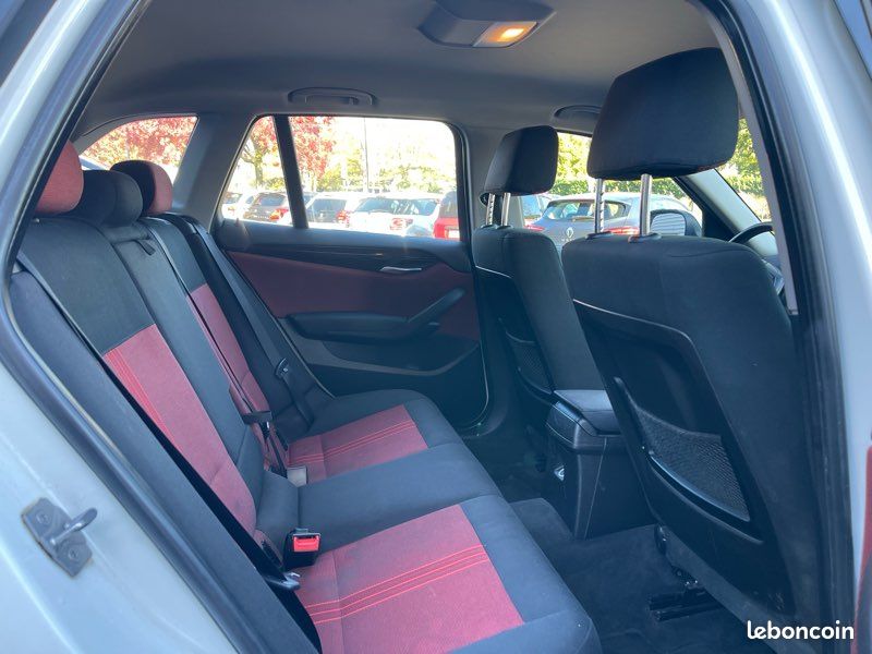Bmw X1 E84 xDrive 18dA 143ch Confort BVA 4X4 - GPS / Bluetooth (image 7)