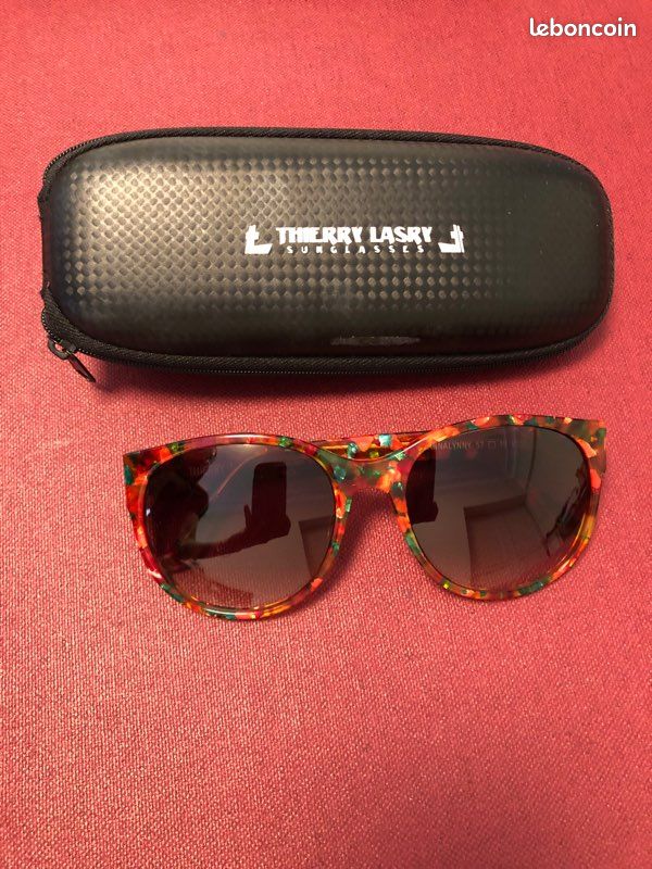 Lunettes De Soleil Thierry Lasry Avec étui - Jamais Portées - Monture Marron - Occasion