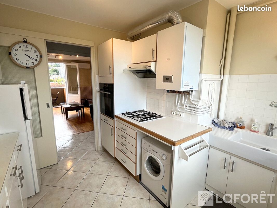 Appartement 4 pièces 62 m² · à Oullins-Pierre-Bénite · 62 m² · 925 €