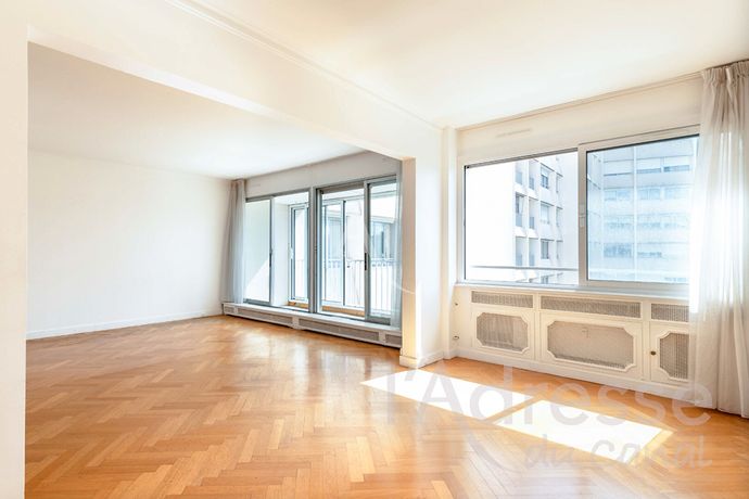 Appartement 4 pièce(s) 93 m²à vendre Paris-10e-arrondissement