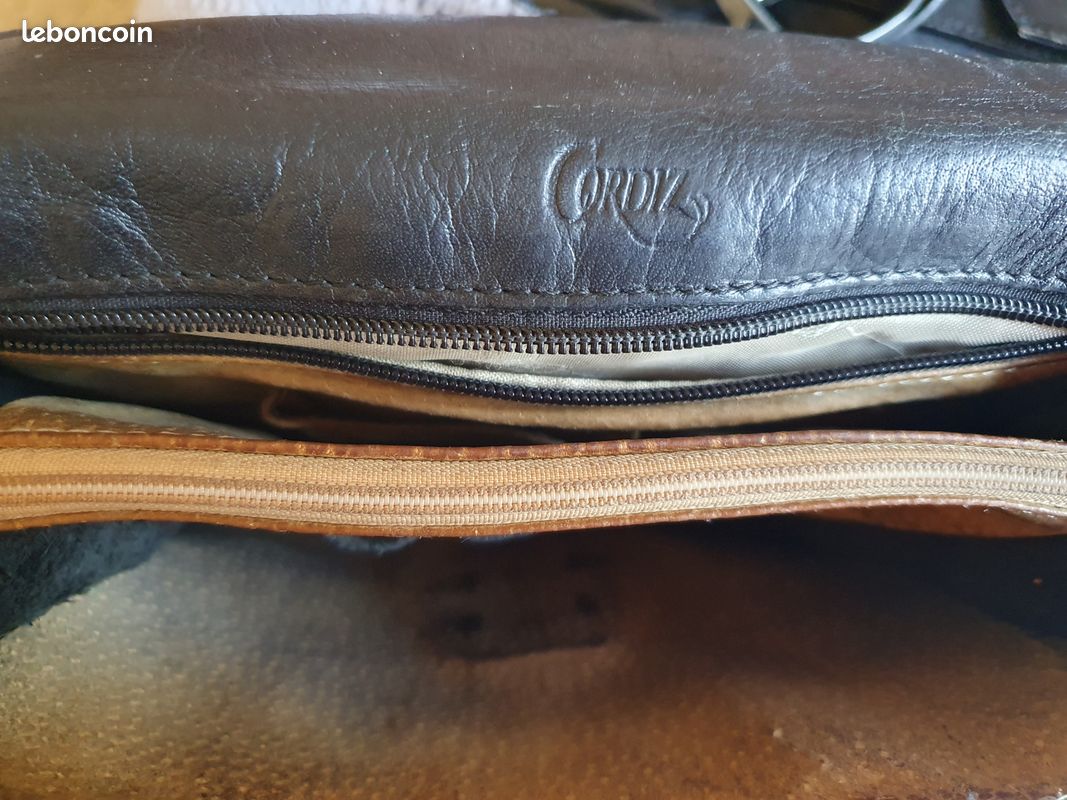 Pochettes cuir homme (image 3)