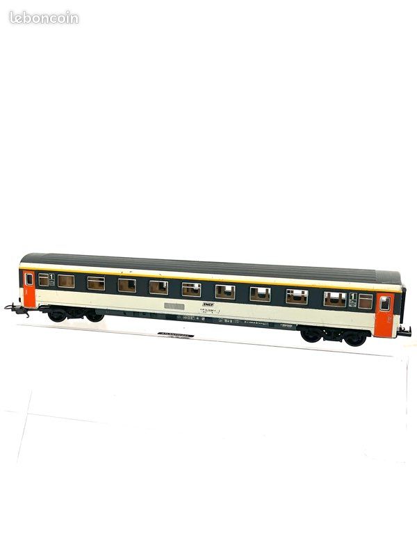 Voiture corail lima models classe 1