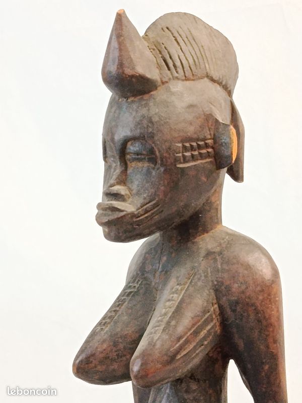Statuette Sénoufo en bois – Sculpture africaine traditionnelle – 33 cm (image 7)