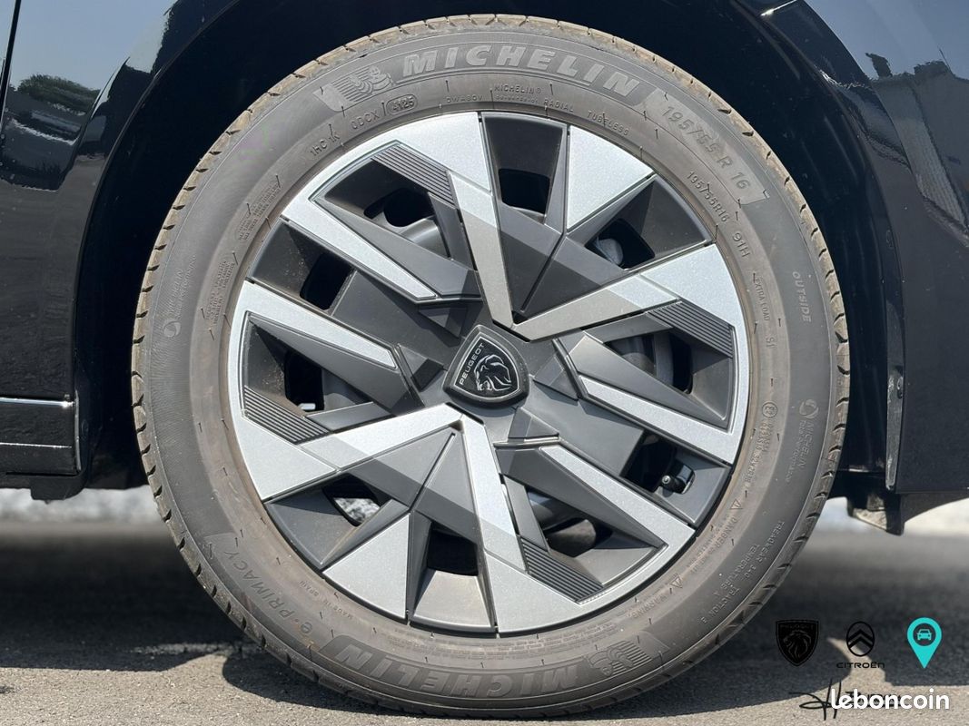 Peugeot 208 (2) Turbo 100 ch Style (image 29)