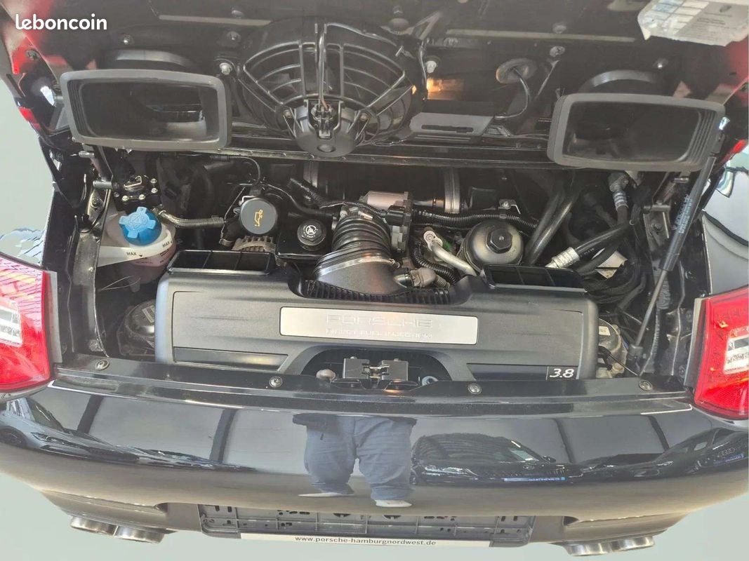 Porsche 911 Type 997.2 Carrera S Coupé * Boîte Manuelle * 385 ch * Toit Ouvrant * PASM * Faible KM (image 22)