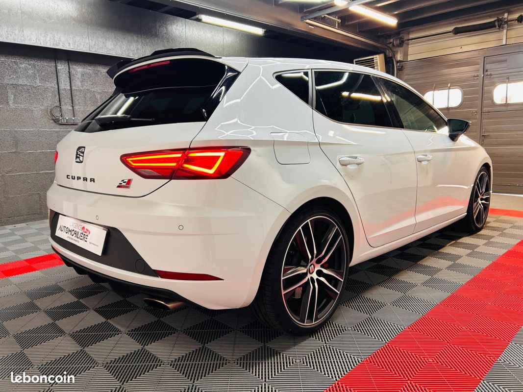 SEAT Leon Cupra 300 Phase 2 – 2.0 TSI 300 – Beats Audio – Garantie Cessible (image 5)