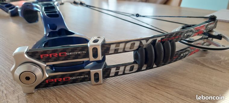 Arc Composé Hoyt Eclipse – 35-50 Lbs – Main Droite – Pour Pièces Ou Réparation