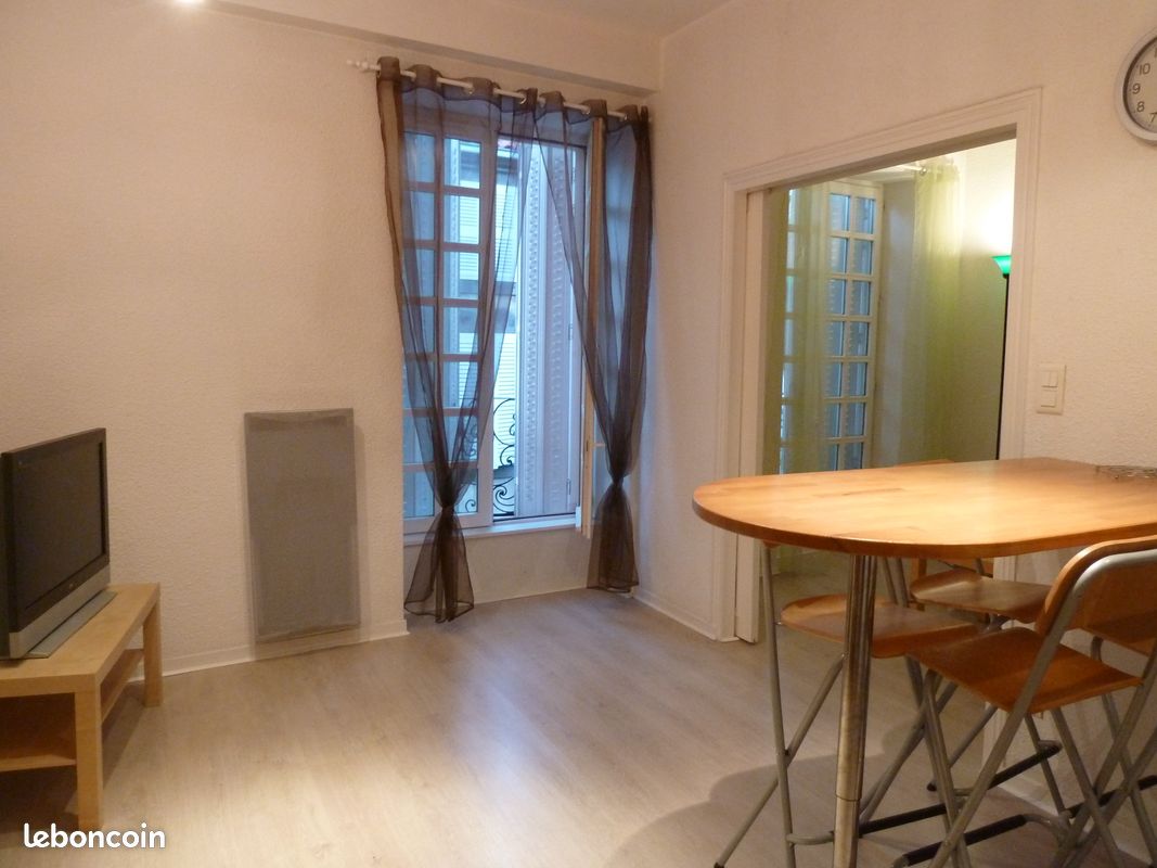 Appartement 3 pièces 46 m² · à Riom · 46 m² · 690 €/mois