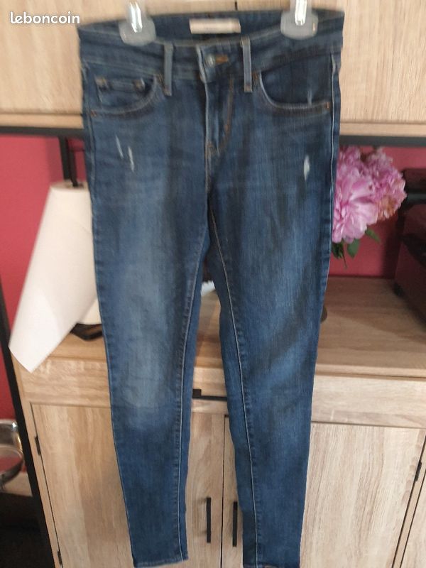 Jean bleu levis 711 (image 1)