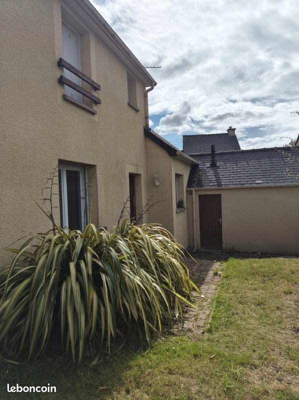 Maison 6 pièces 100 m² · à La Chapelle-des-Fougeretz · 100 m² · 1 115 €/mois