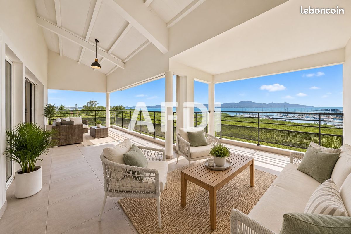 Appartement 4 pièces 95 m² · à Fort-de-France · 95 m² · 472 500 €